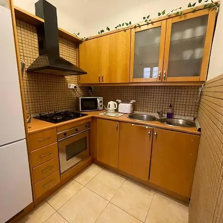 Cool - 2 Minutes From Sea Gzira