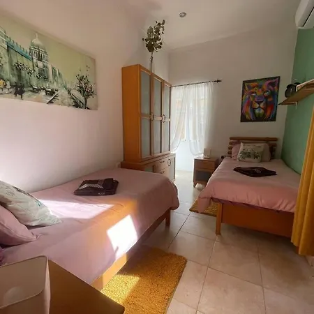 Cool - 2 Minutes From Sea Apartmán Gzira