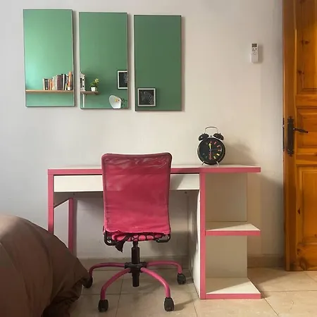 Cool - 2 Minutes From Sea Gzira